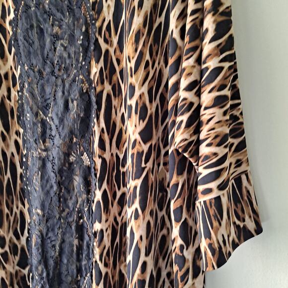 Catherines Brown & Black Animal Print Lace Trim Short Sleeve Top - Size 2X 22/24 - Picture 5 of 11